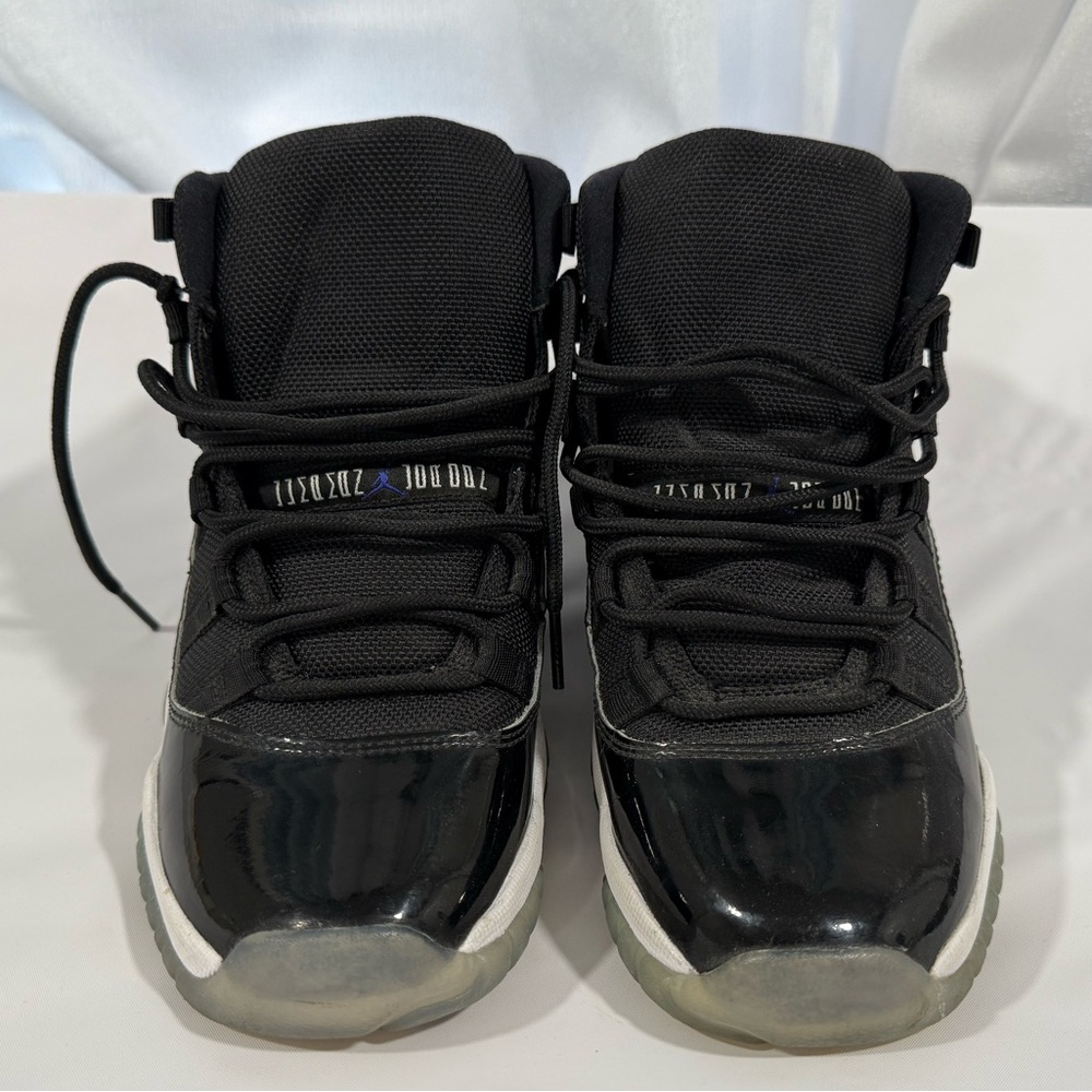 Jordan 11 Space Jams